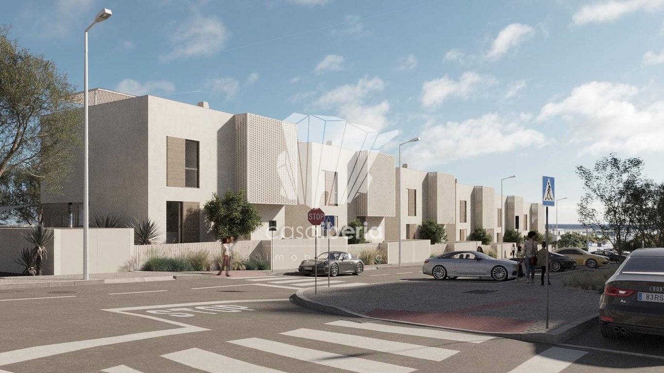 House in Fuzeta - Image 2