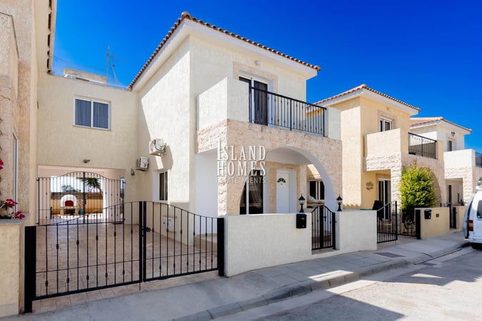 House in Xylofagou - view 1