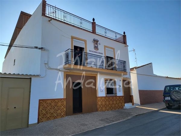 House in Antequera - view 1