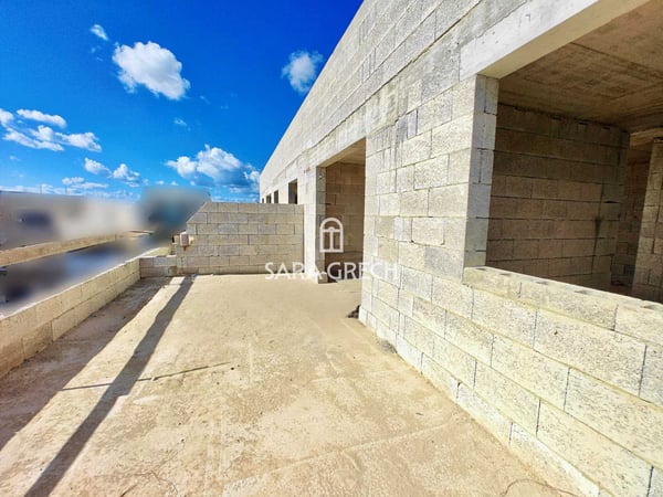 Penthouse in Mosta - view 1