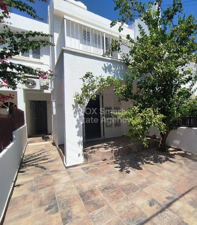 House in Chrysopolitissa - view 1