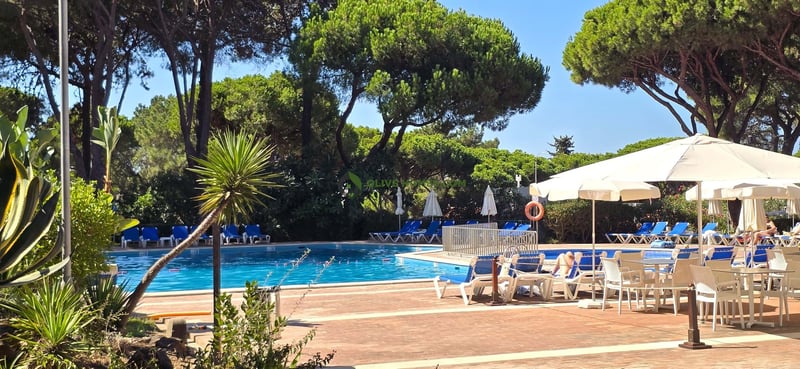 Apartment in Quarteira - view 1