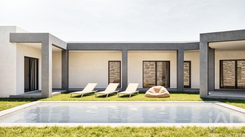 House in Vimeiro - view 1