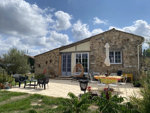 House in Saint-Martial-sur-Isop - view 1