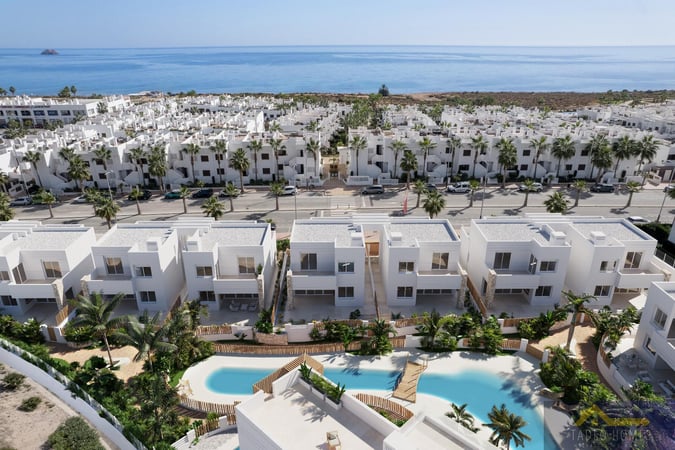 Villa in Pulpi - view 1