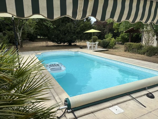 House in La Roche-Chalais - view 1