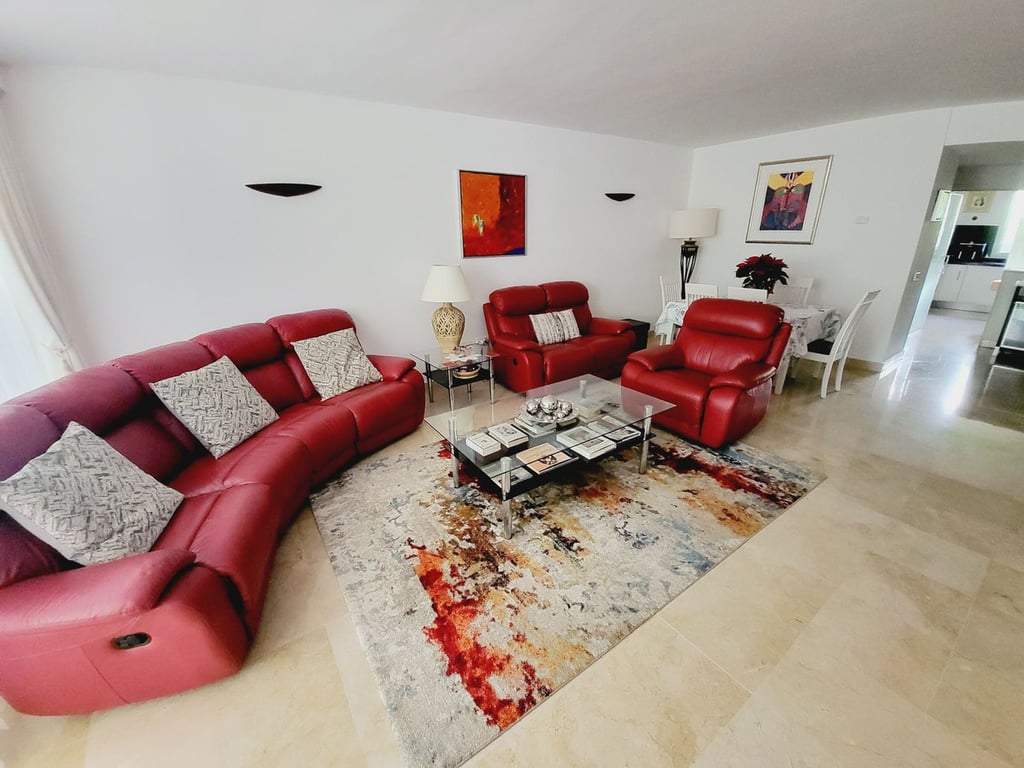 Apartment in Riviera del Sol - Image 2