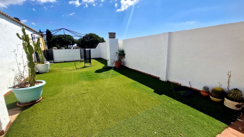 Apartment in Torreblanca - view 1