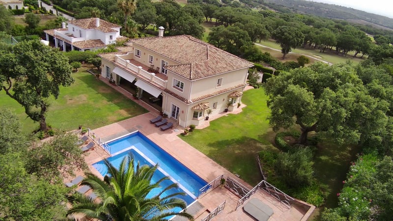 House in Urbanizacion San Roque Club - view 1