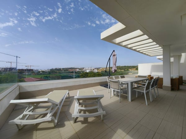 Apartment in Estepona - view 1