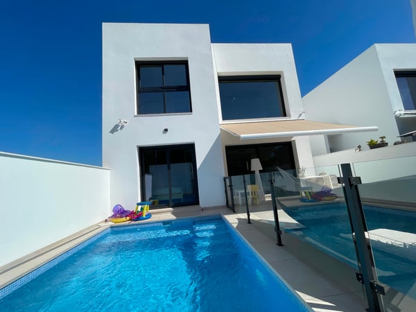 Villa in Formentera de Segura - view 1