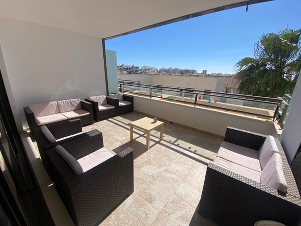 Apartment in Villamartin - view 1