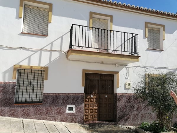 House in Alozaina - view 1
