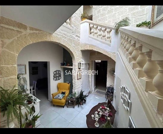 House in Mosta - view 1