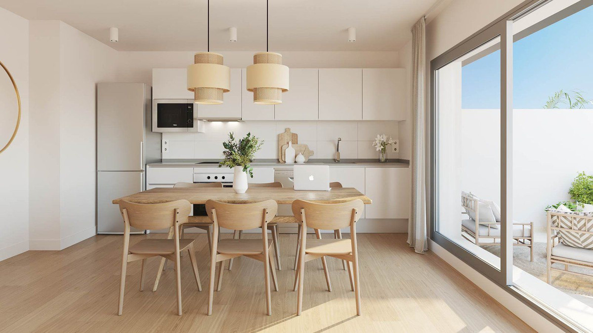 Apartment in Estepona - Image 3