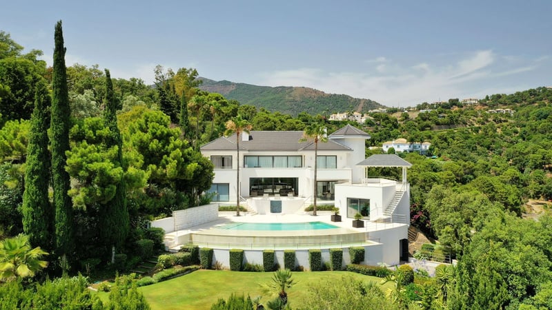 Villa in Malaga - view 1