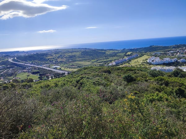 Land in Estepona - view 1
