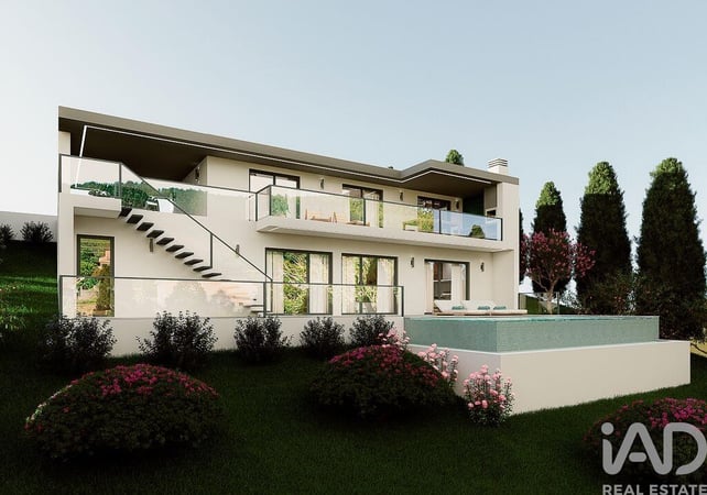 Land in Rio Maior - view 1