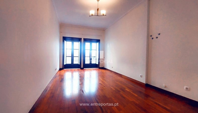 House in Meadela - view 1