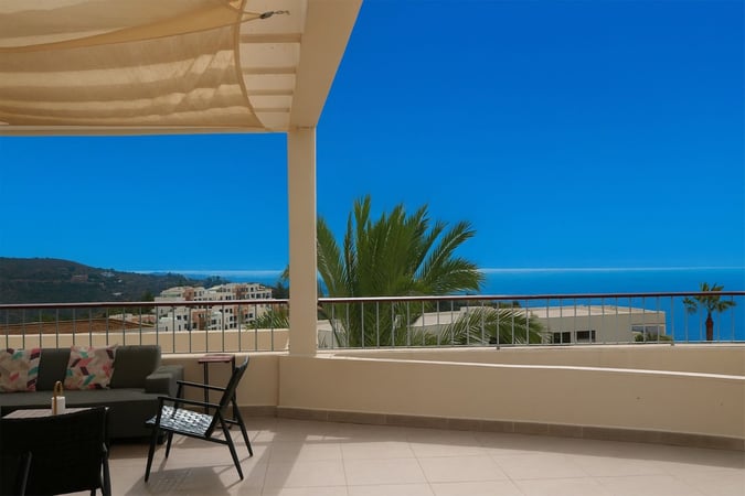 Penthouse in Marbella - view 1