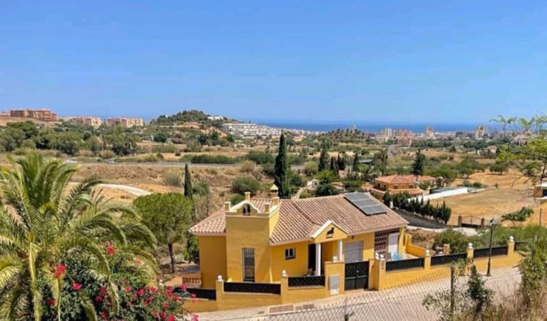 Villa in Mijas - view 1