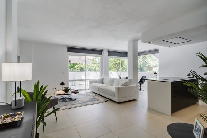 Apartment in Artola - view 1