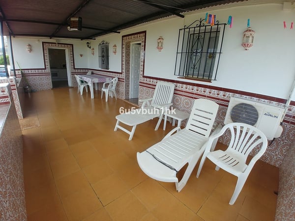 Villa in Malaga - view 1