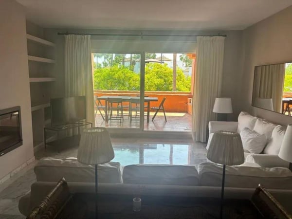 Apartment in Marbella - view 1