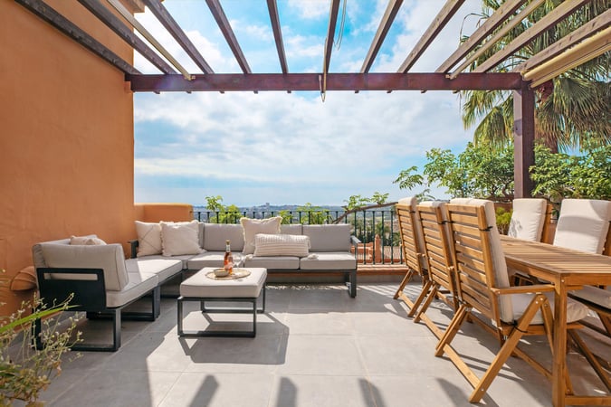 Penthouse in Nueva Andalucia - view 1