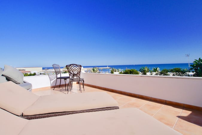 Penthouse in Cabopino - view 1