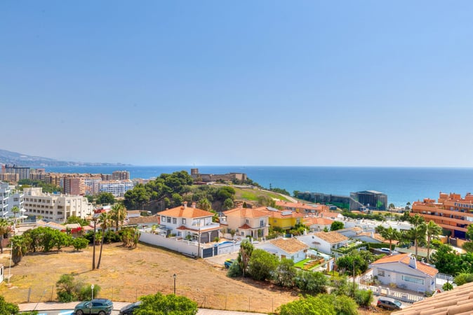 Penthouse in Fuengirola - view 1