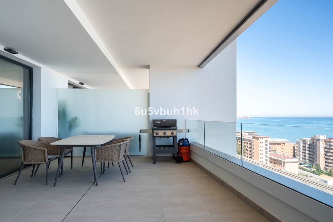 Apartment in Fuengirola - Image 5