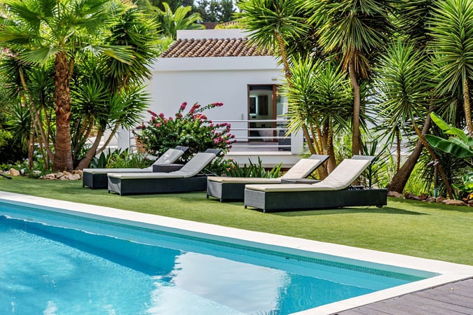 Villa in Marbella - view 1