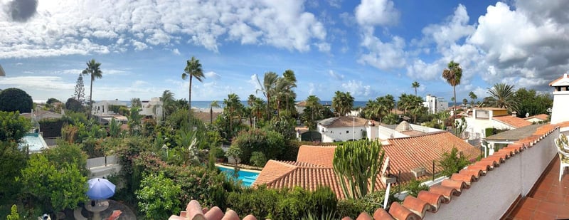 Villa in Marbella Del Este - view 1