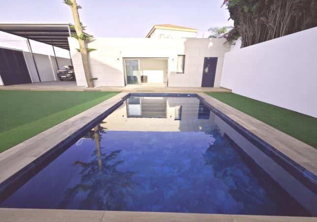 Villa in Malaga - view 1