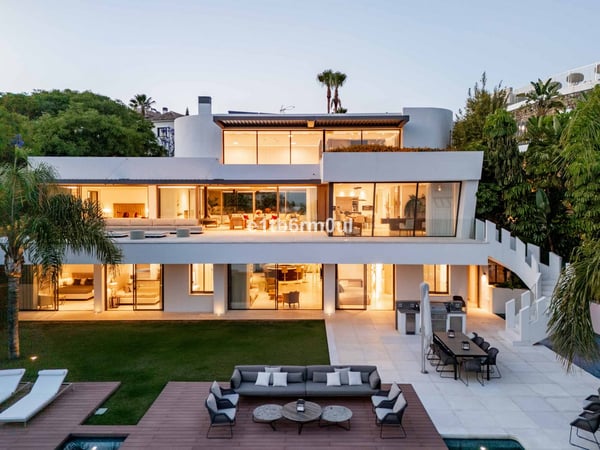 Villa in Lomas de la Quinta - view 1