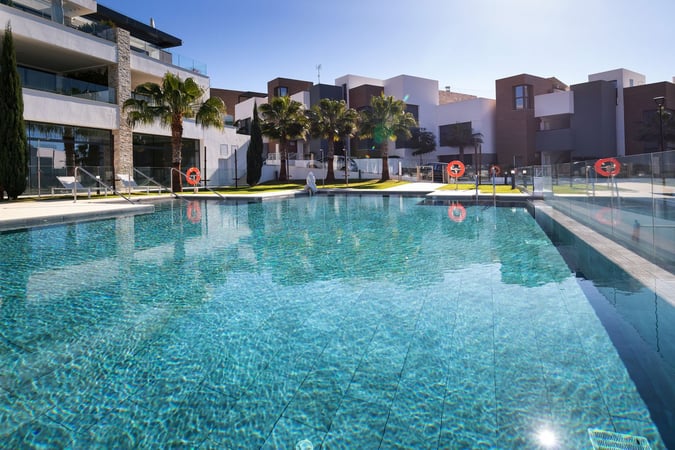 Apartment in Cabopino - view 1