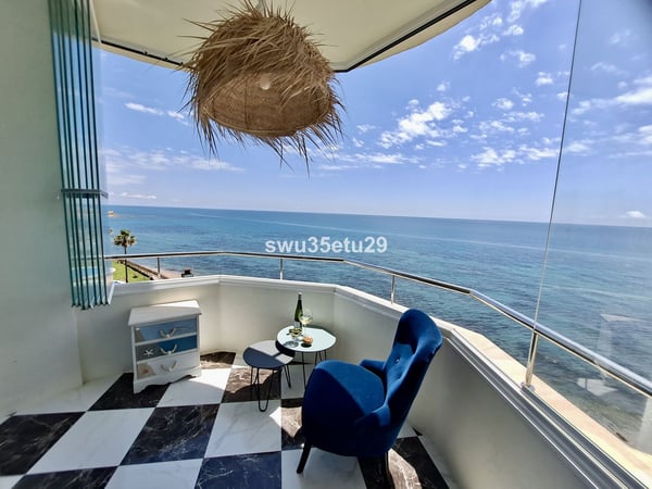 Apartment in Sitio de Calahonda - view 1
