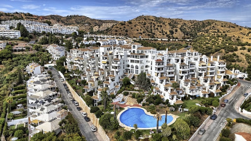 Apartment in Sitio de Calahonda - view 1