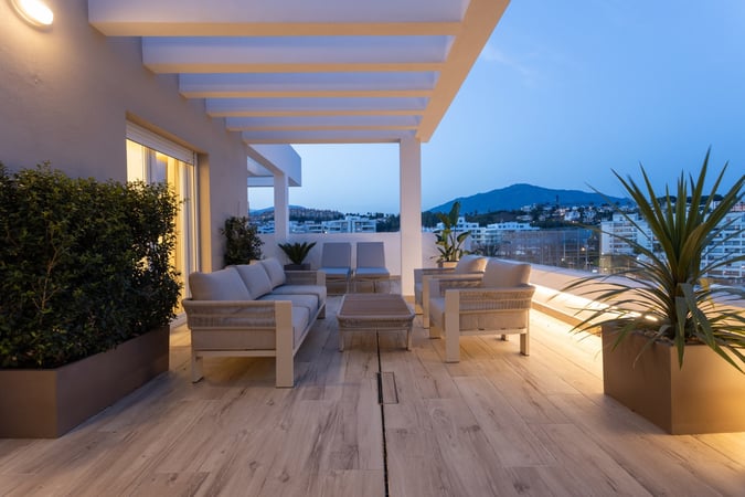 Apartment in Nueva Andalucia - view 1