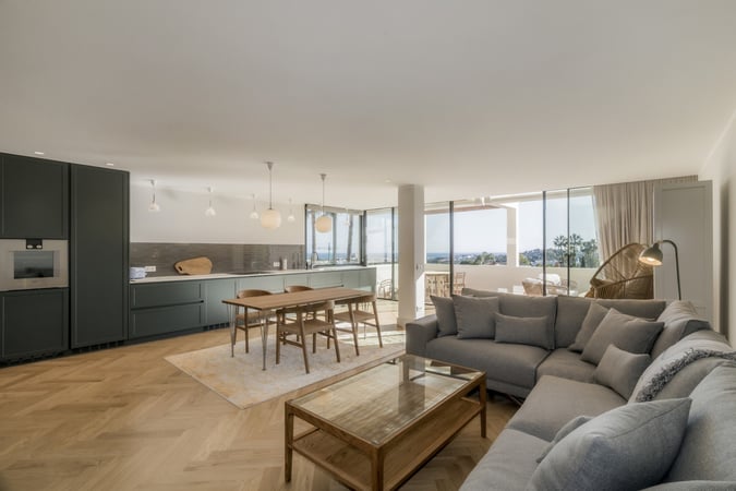 Apartment in Nueva Andalucia - view 1