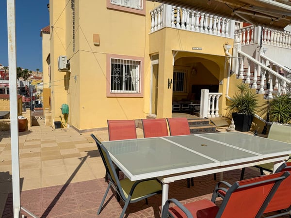 Apartment in San Miguel de Salinas - view 1