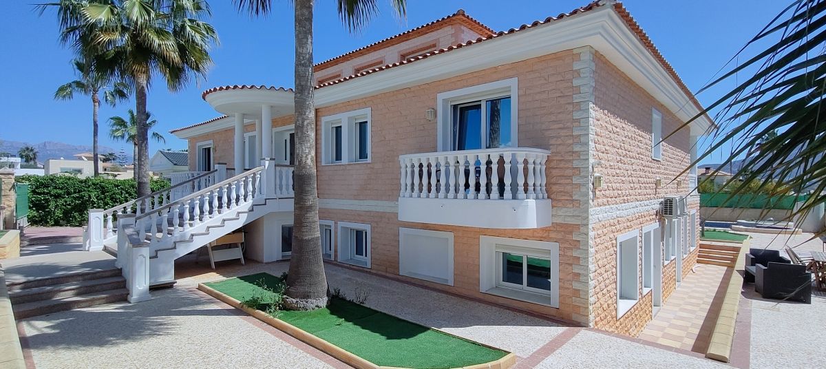 Villa in L'Albir - Image 2