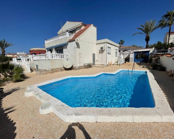 Villa in Ciudad Quesada - view 1