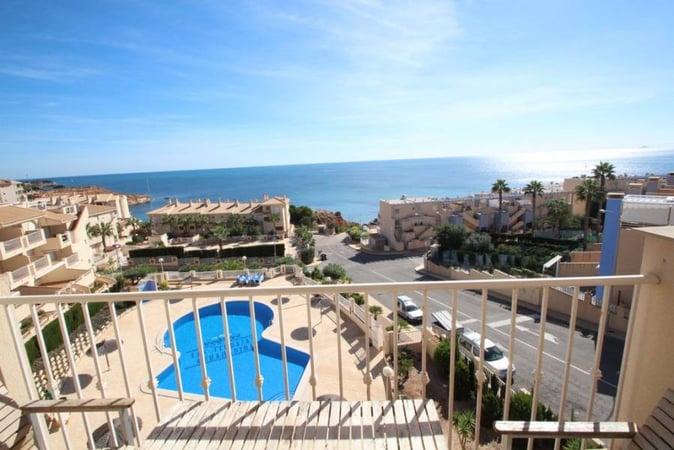 Apartment in Dehesa de Campoamor - view 1
