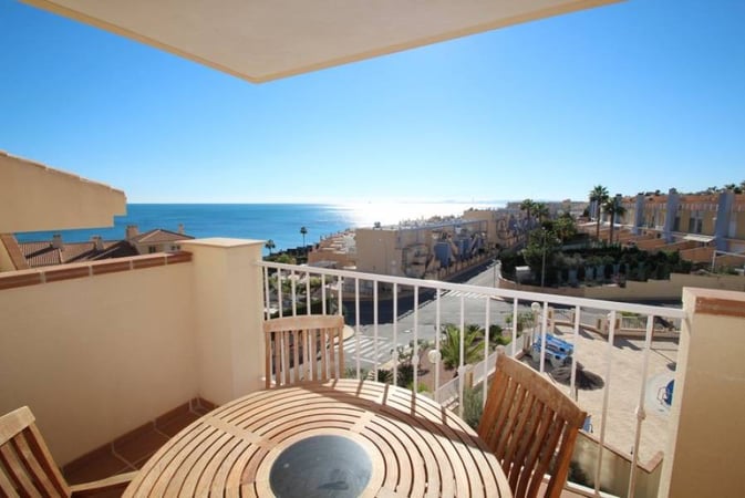 Apartment in Dehesa de Campoamor - view 1