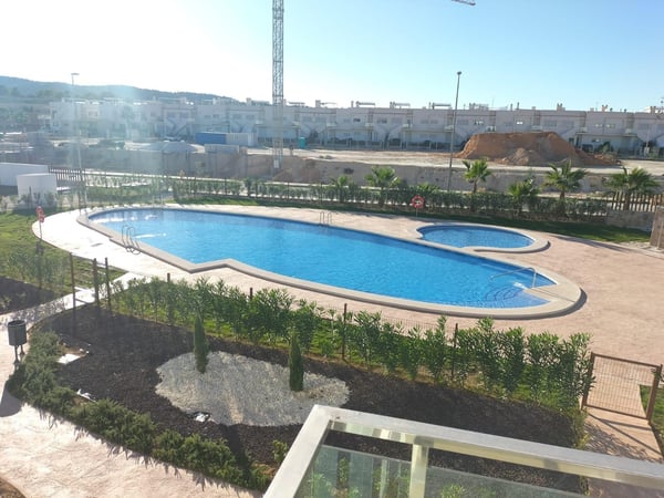 Apartment in Jacarilla - view 1