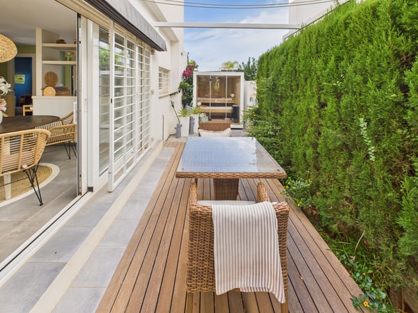 Villa in Jordana - view 1