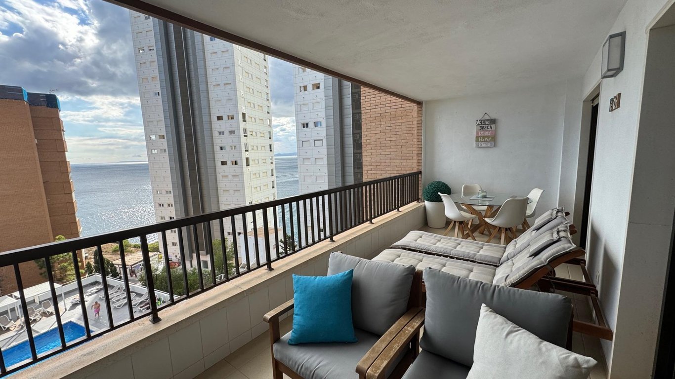 Apartment in Raco de l'Oix - Image 3