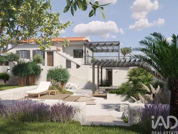 House in Lourinha - view 1